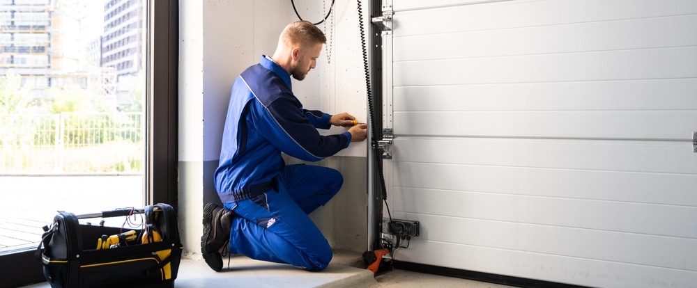 commercial garage door service in Michigan 