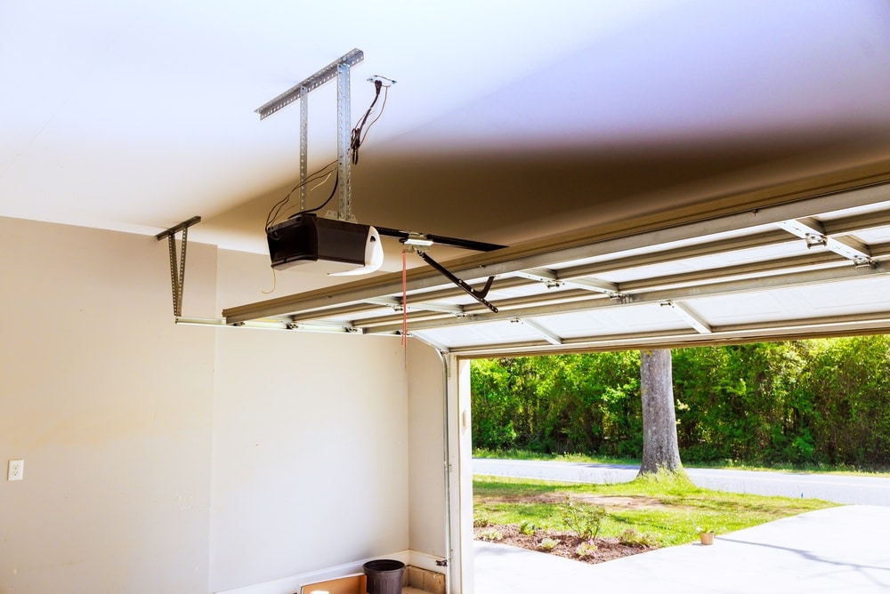 The Homeowner’s Garage Door Safety Checklist